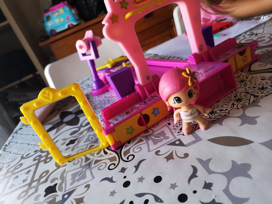 Pinypons- passarelle e casa estudantes