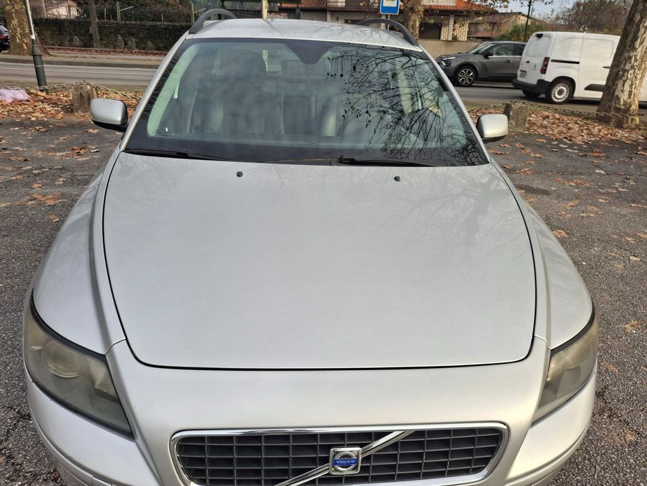 OPORTUNIDADE | Volvo V50