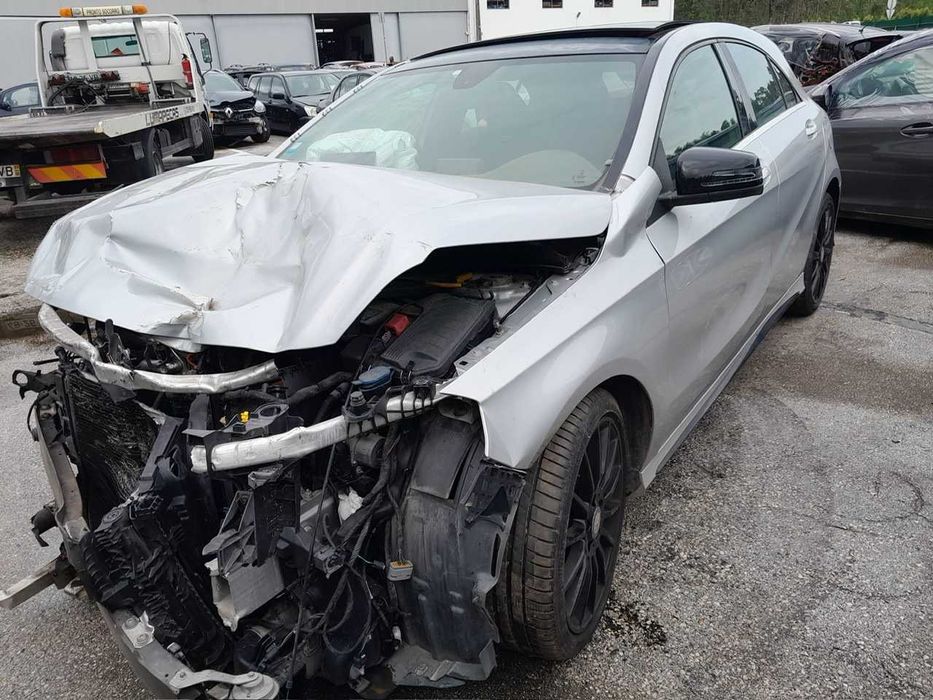 MERCEDES A180 Gasoleo 2013