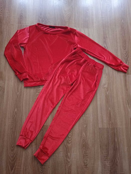 Dres welurowy rozm.S/M