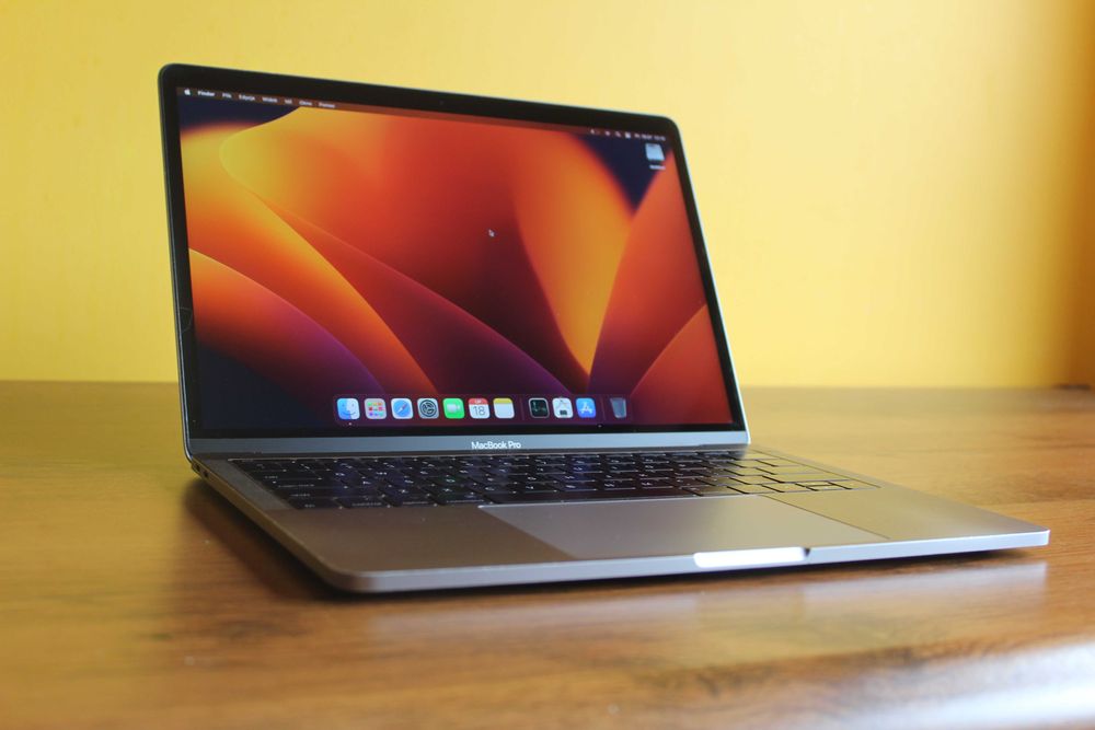 Apple MacBook Pro 13 A1708