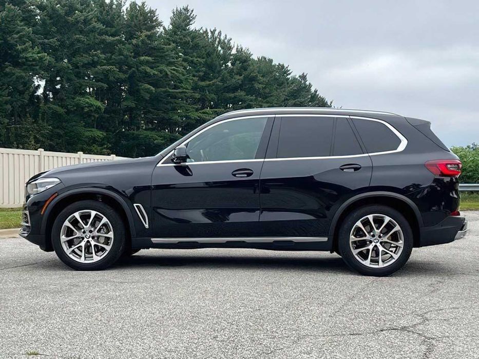 BMW X5 xDrive40i      2022