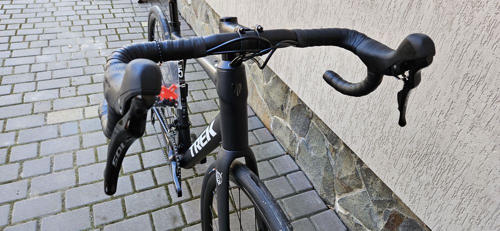 Шосейний велосипед Trek Domane AL 5 Gen 4