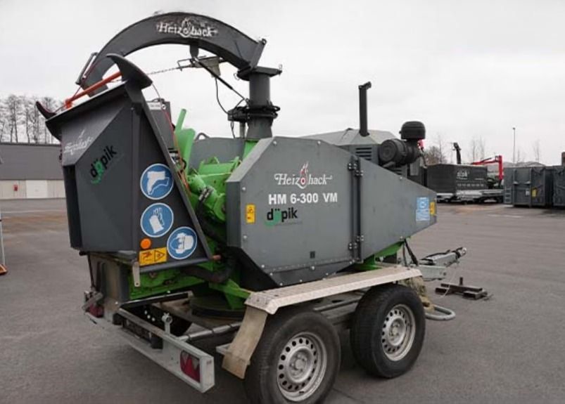 Rozdrabniacz rębak do biomasy drewna gałęzi Heizohack HM 6-300