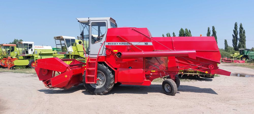Зернозбиральний комбайн Massey Ferguson 16 2.7m