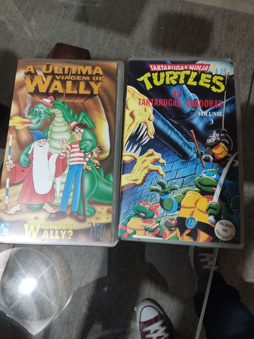 Vendo cassetes vhs bonecos