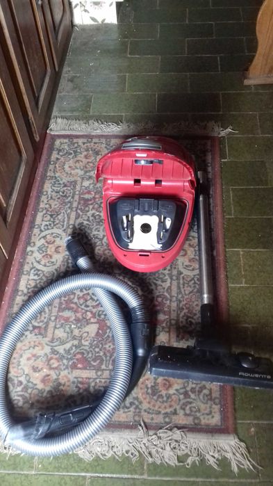 vendo aspirador marca rowenta 750w de potencia