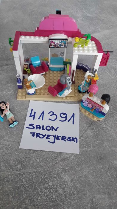Lego 41391 Salon fryzjerski w Heartlake.