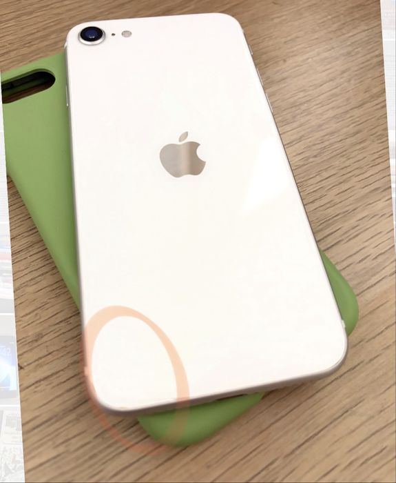 iPhone SE (2020) Branco