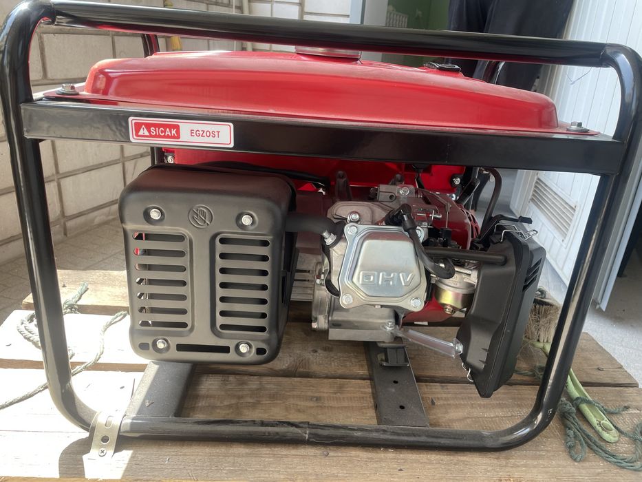 Бензиновый генератор, с эл. Стартером