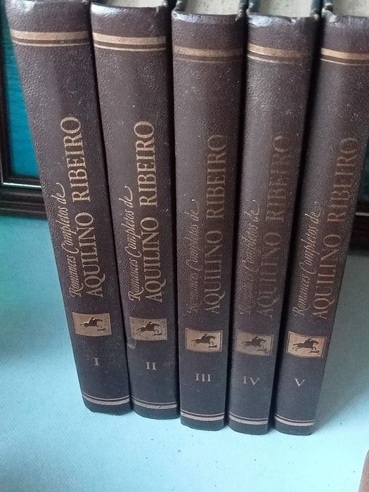 Cinco livros  , coleção Aquilino Ribeiro