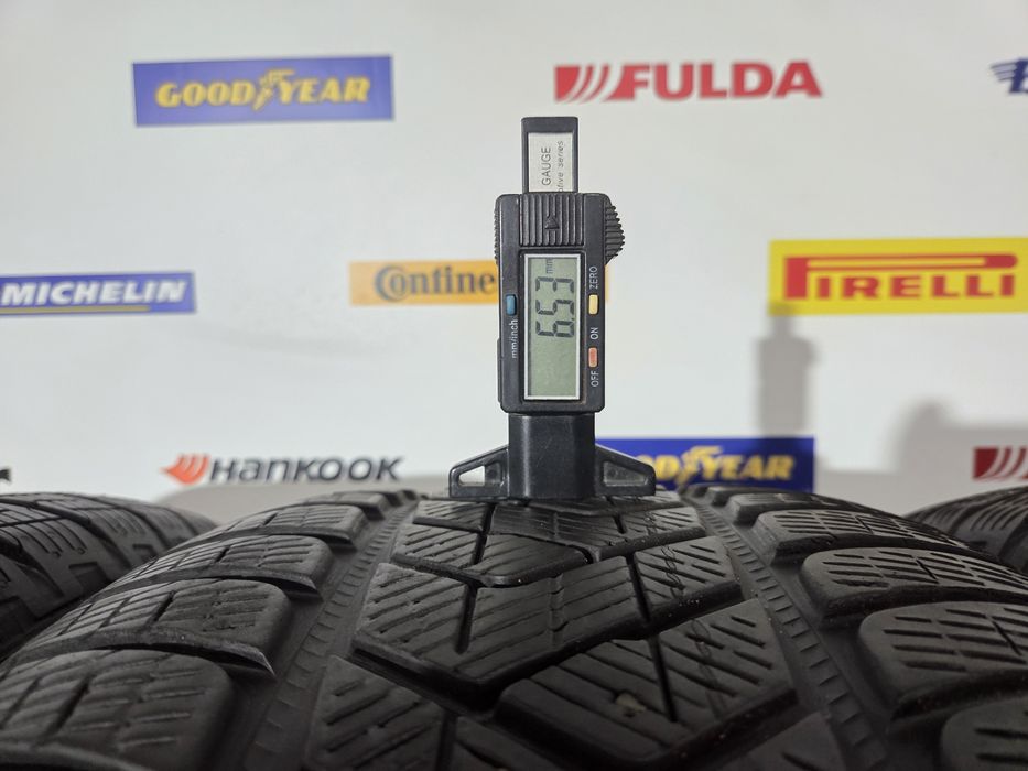 Шини зимові 265 60 18 Pirelli