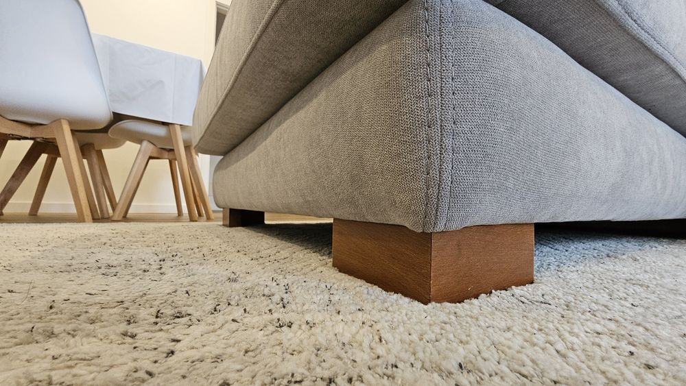 Sofá cinzento com Chaise Long