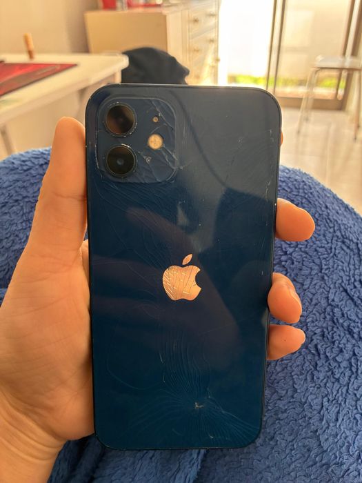 Iphone 12 azul marinho