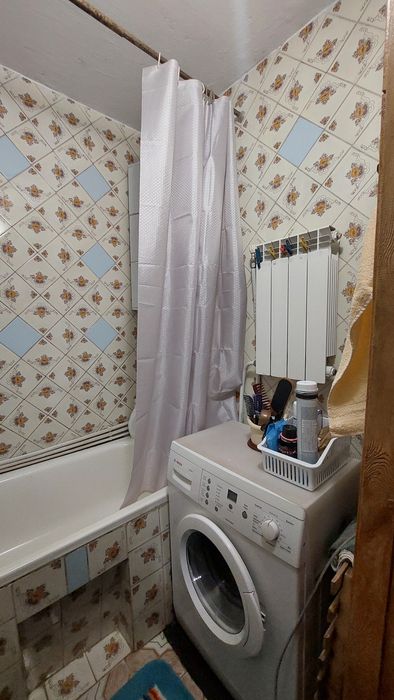 Продам 3-кімнатну квартиру. Пр-т Незалежності,283.