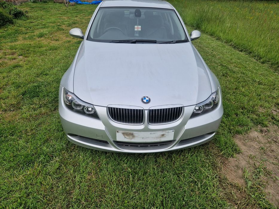 Bmw e90 2007r 325i 218km angol na części