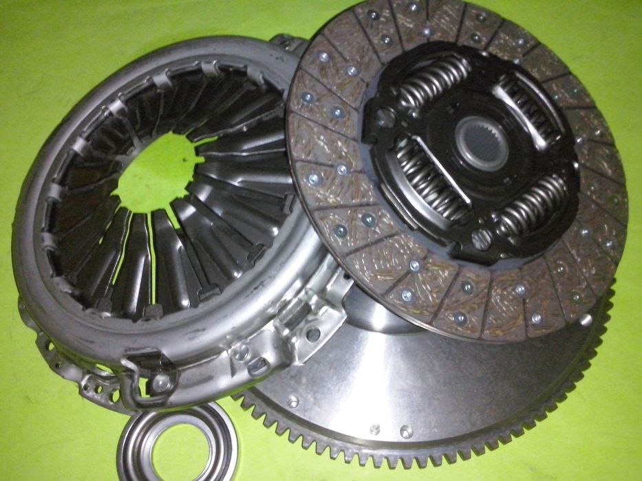 Embraiagem Completa em Monomassa para a Nissan Navara D40 NOVO
