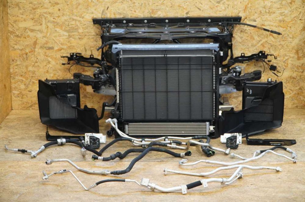 Панель передня BMW X5 G05 X6 G06 вентилятор разборка