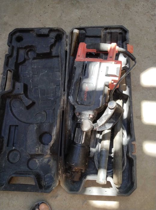 Відбійний молоток Дніпро М