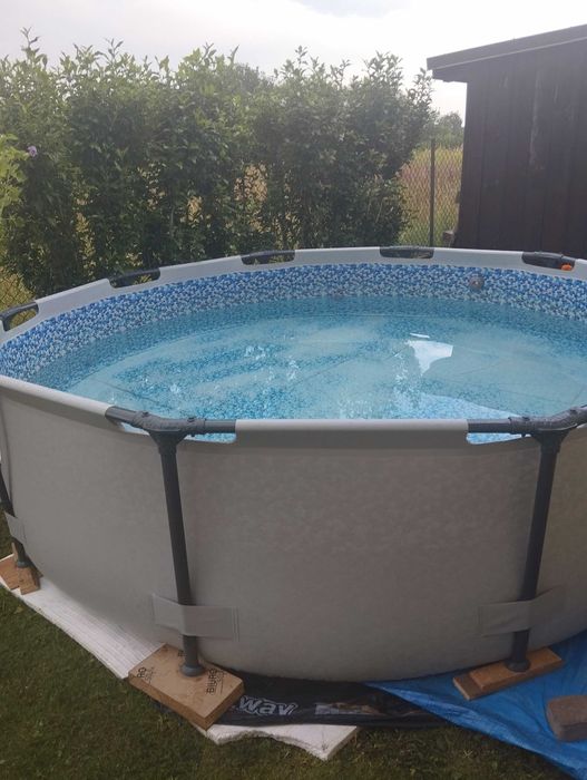 Zestaw basenowy Bestway 305x76 oraz podgrzewacz