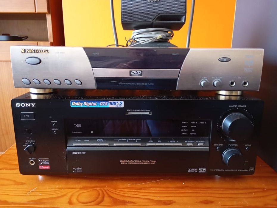 Vendo sistema de som completo.  300 €