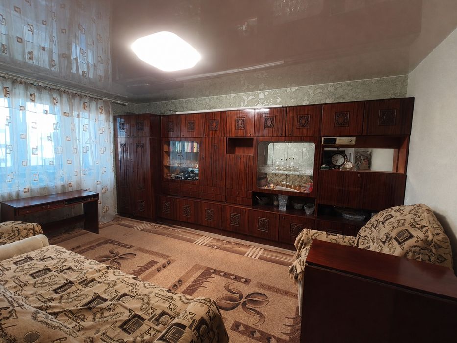 Продаж 2кім квартири лівий берег