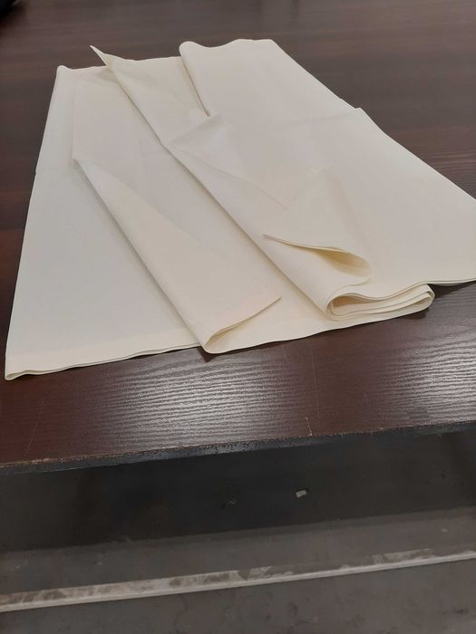 Obrusy tkanina kotara 100% poliester 370 cm x 190 cm  3szt.