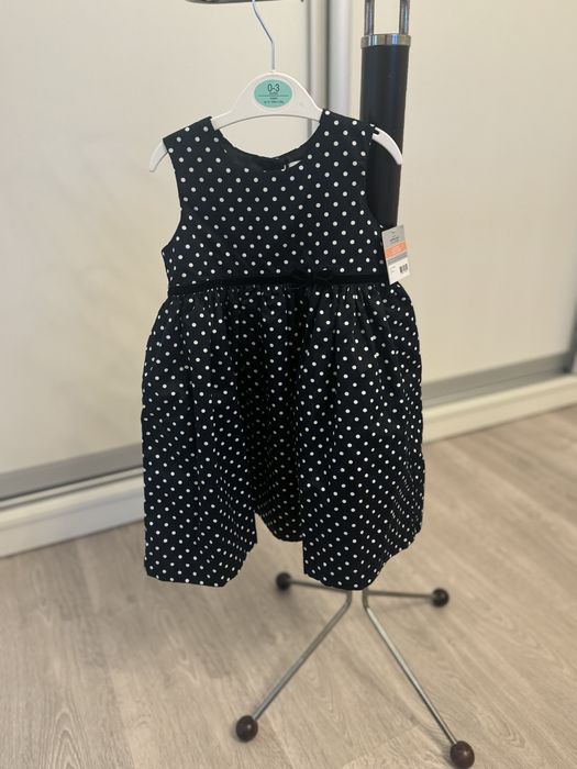 Детское новое платье Carters на 2 года