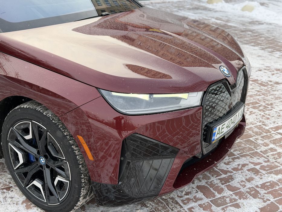 BMW iX XDrive50 2022 рік