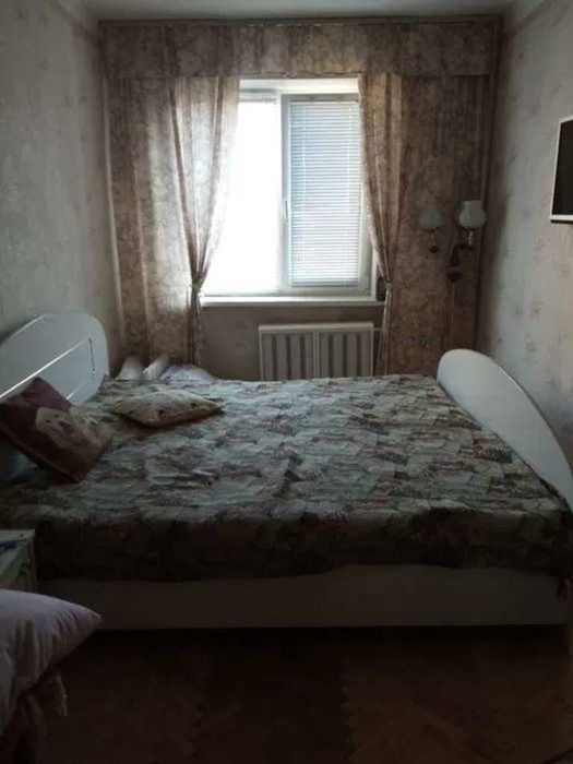 Здається кімната м. Дарниця, м. Чернігівська