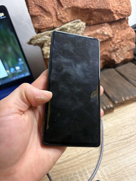 Google pixel 6a під заміну дисплея