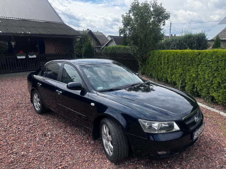 Hyundai Sonata Sportowe serce w wygodnej limuzynie - lpg tanie 100km