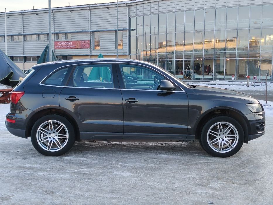 Audi Q5 2,0TDI navi-skora-import- tabllicePL