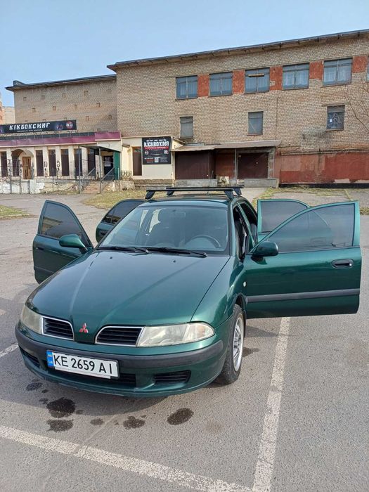 Продам автомобиль Mitsubishi Carisma