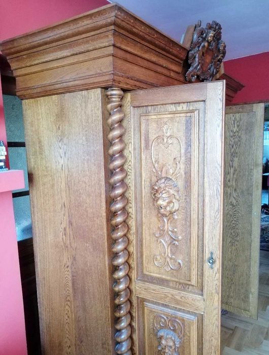 Meble Gdańskie stolik rtv+szafa ubraniowa