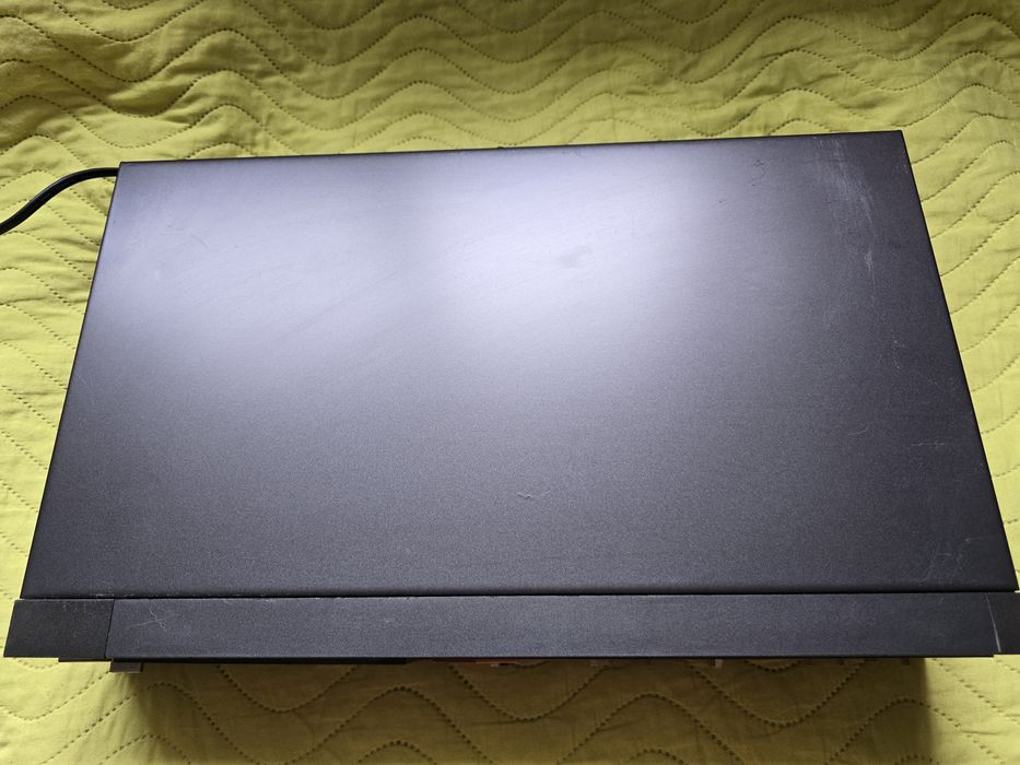 Magnetofon  Deck Technics RS-B40 stan bardzo dobry.