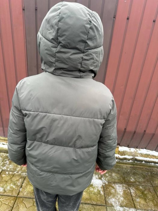 Продам курточку Reserved