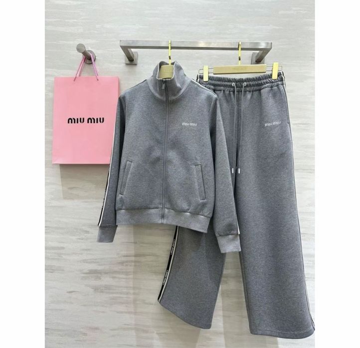 Костюм Miu miu сірий