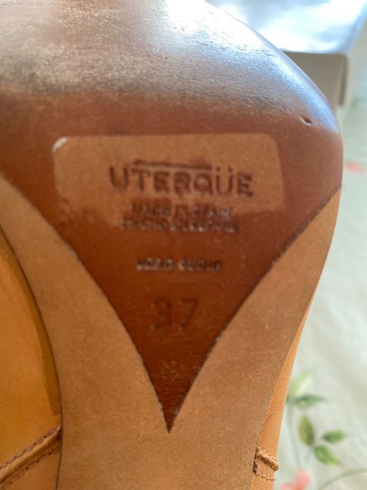 Botas da Uterque em couro