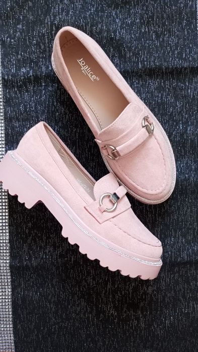 Pudrowy róż 37 dł ł 24.5cm