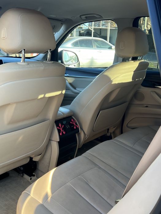 BMW X5 F15.
