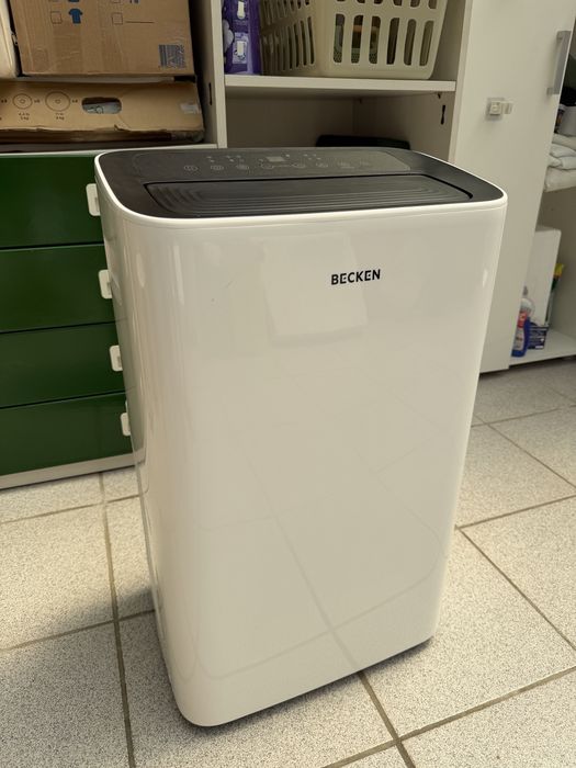 Ar Condicionado Portátil BECKEN BAC10172WH