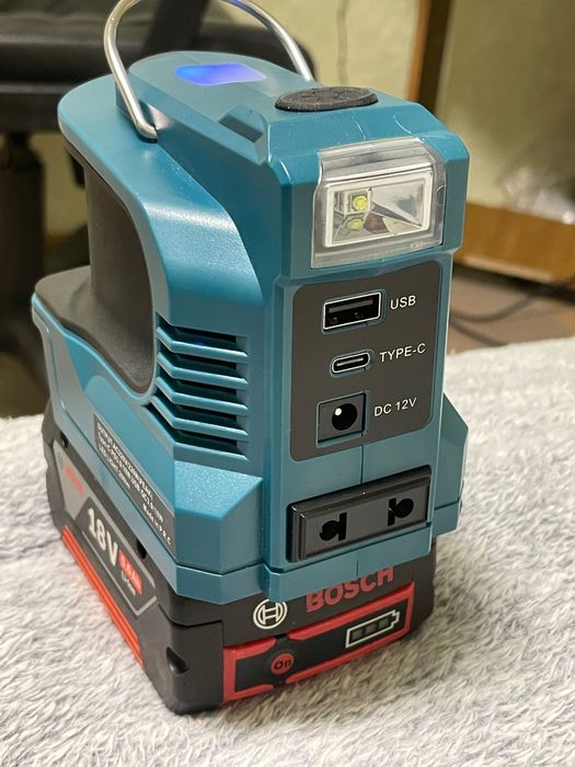 Инвертор, преобразователь с 18 вольт на 220. Bosch. Новый