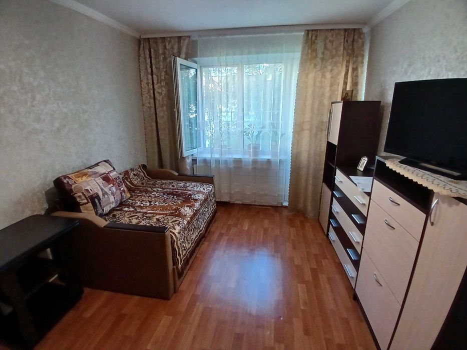 Продажа 1-комнатной квартиры пр Оболонский 15-а метро Минская 2 минуты