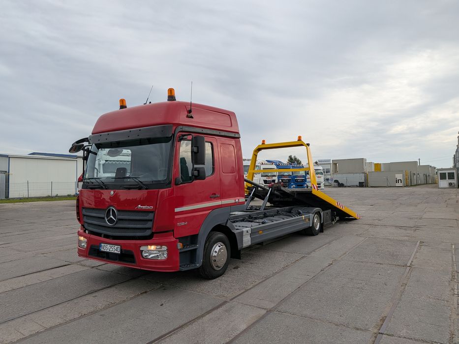 Mercedes Atego 1024 laweta platforma hydrauliczna najazd ISOLI, euro 6, silnik 6 cyl . 10500 kg dmc