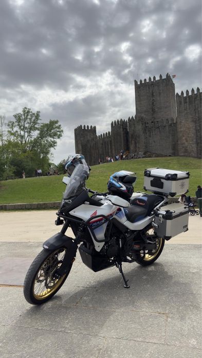 Honda Transalp 750