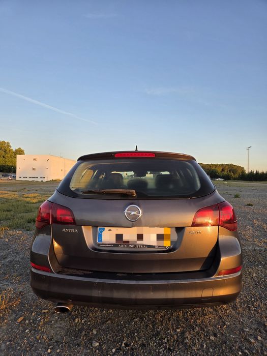 Astra Station Wagon 2.0 (CDTI) - 165CV