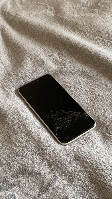 Iphone 11 (uzywany)