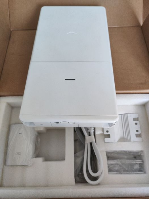 Ubiquiti unifi UAP-AC Outdoor 2,4 5GHz  2xLAN Gigabit 802.3af/at 48 V