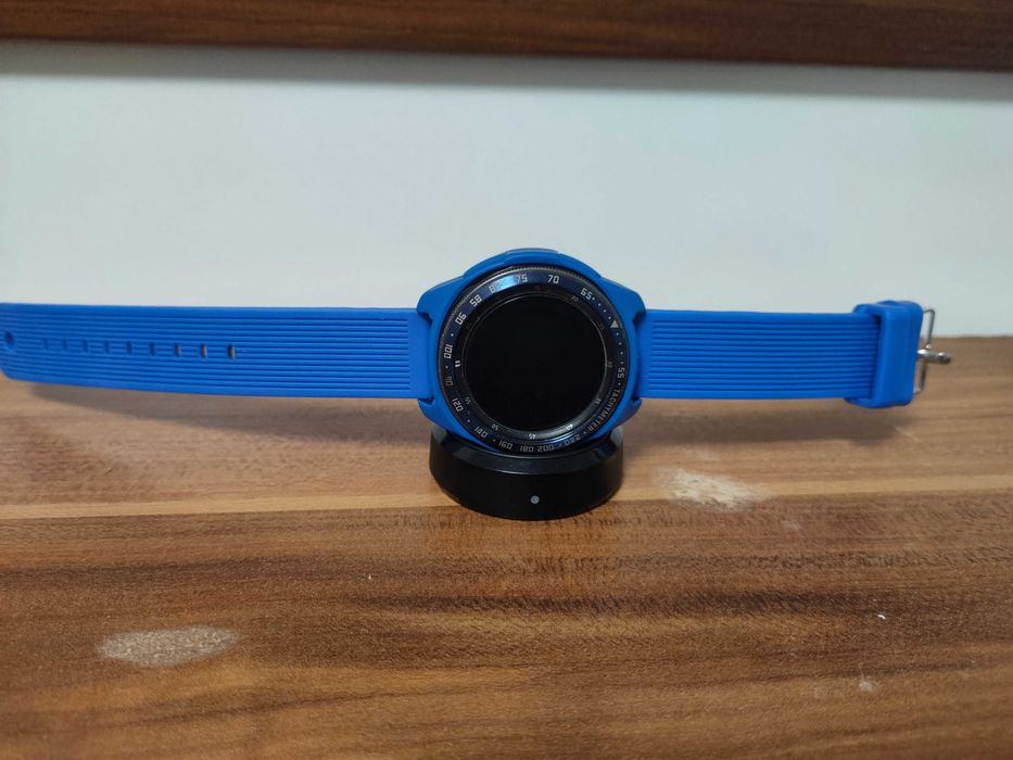 Inteligentny zegarek Samsung Galaxy Watch 42 мм